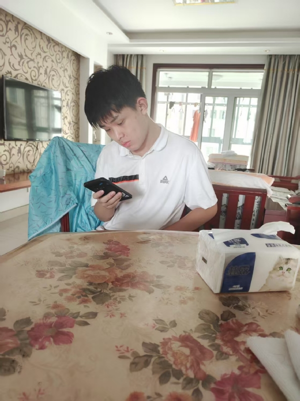铁在烧的第一张照片--江苏交友中心
