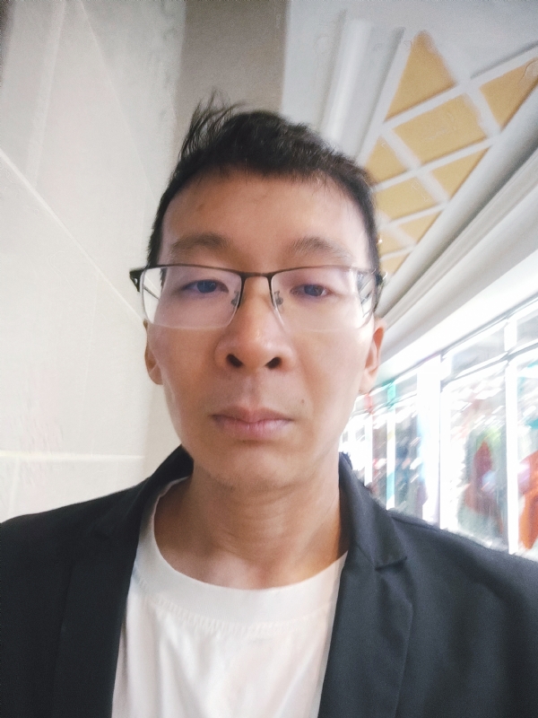 欣欣向荣的第一张照片--江苏交友中心